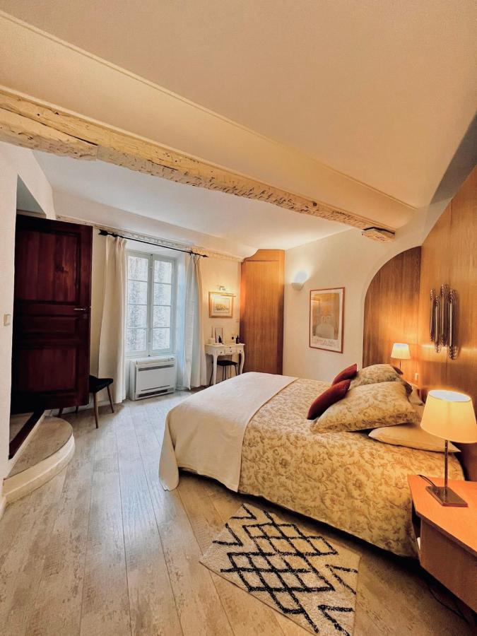 L'Elegante - Maison De Ville Avec Bains A Remous - Parking Inclus Σαιν-Πολ-ντε-Βανς Εξωτερικό φωτογραφία